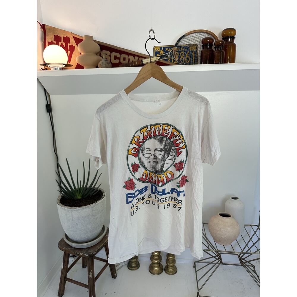 Vintage 1987 Grateful Dead Bob Dylan Alone Together Band T-Shirt 21.5 x 27